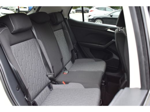 Volkswagen T-Cross TSI 110PK DSG STYLE NAVI/CARPLAY/PARKEERSENSOREN ActivLease financial lease