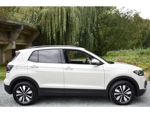 Volkswagen T-Cross TSI 110PK DSG STYLE NAVI/CARPLAY/PARKEERSENSOREN ActivLease financial lease