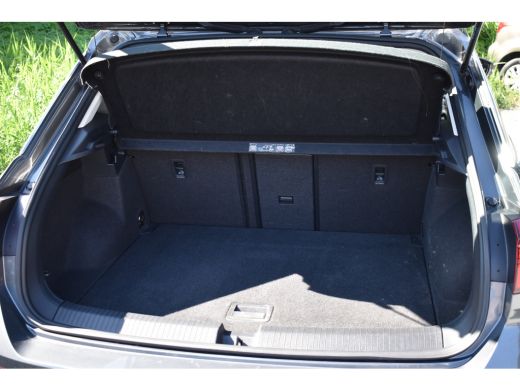 Volkswagen T-Roc 1.5 TSI 150PK DSG Style NAVI/PDC/CARPLAY ActivLease financial lease