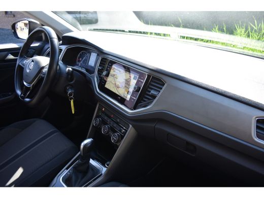 Volkswagen T-Roc 1.5 TSI 150PK DSG Style NAVI/PDC/CARPLAY ActivLease financial lease