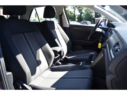 Volkswagen T-Roc 1.5 TSI 150PK DSG Style NAVI/PDC/CARPLAY ActivLease financial lease