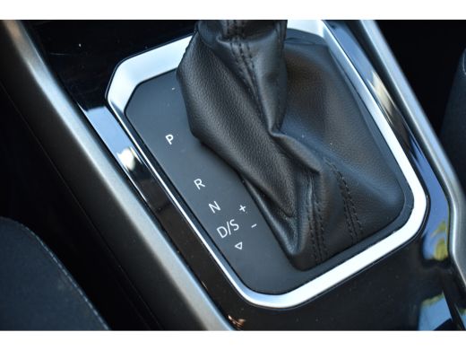 Volkswagen T-Roc 1.5 TSI 150PK DSG Style NAVI/PDC/CARPLAY ActivLease financial lease