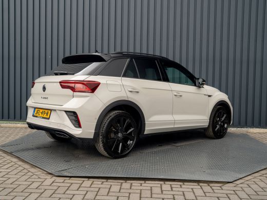 Volkswagen T-Roc 1.5 TSI R-Line Business | Panodak | Beats | Keyless | Trekhaak afnb | IQ Light | Side Assist | Pr... ActivLease financial lease