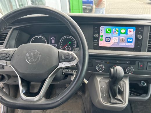 Volkswagen Transporter 2.0 TDI L2 Dubbele Cabine TREKHAAK - VOORVERWARMING - CARPLAY ActivLease financial lease