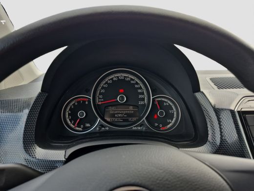 Volkswagen up! 1.0 | Airco | Bluetooth telefoonvoorbereiding | DAB ontvanger ActivLease financial lease
