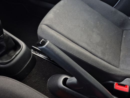 Volkswagen up! 1.0 | Airco | Bluetooth telefoonvoorbereiding | DAB ontvanger ActivLease financial lease