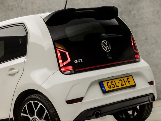 Volkswagen up! 1.0 TSI GTI (STOELVERWARMING, BLUETOOTH, SFEERVERLICHTING, GETINT GLAS, SPORTSTOELEN, LM VELGEN, ... ActivLease financial lease