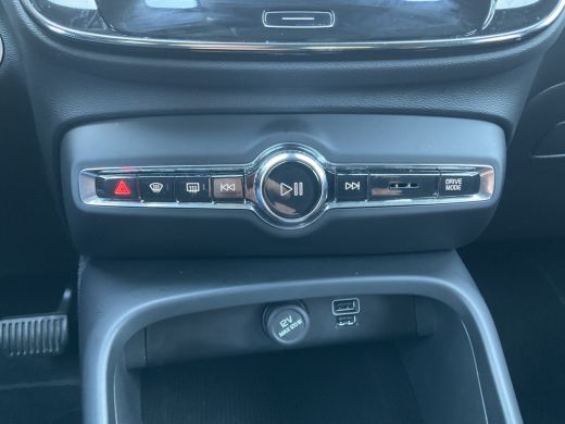 Volvo  XC40 1.5 T4 Recharge Inscription Stoel.Stuurverw. Carplay 1Eig Plug-in PHEV ActivLease financial lease