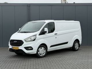 Ford Transit Custom 2.0 TDCI 130 PK AUTOMAAT / L2H1 / TREND / TREKHAAK / CRUISE / CAMERA / NAVI / LED