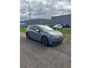 Volkswagen ID.3 204PK 58KWH FIRST PLUS STOELEN + SPIEGELS VERW. | CAMERA. ACHTER | ADAPT. CRUISE | APP. CONNECT |...