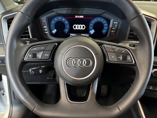Audi A1 Sportback Sportback 25 95pk TFSI S edition Stoelverwarming voorin | Cruise control | Parkeerhulp achter ActivLease financial lease