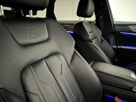 Audi A6 Avant 55 TFSI e Quattro Competition S-Line Black Edition ActivLease financial lease