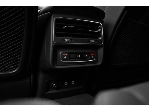 Audi Q7 60 TFSI e 490pk quattro Pro Line S Competition | Vierwielbesturing | S-Sportstoelen | Panoramdak ... ActivLease financial lease