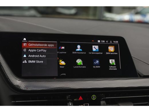 BMW 1 Serie 118i Sport Line Automaat / Sportstoelen / Achteruitrijcamera / LED / Cruise Control / Live Cockpi... ActivLease financial lease