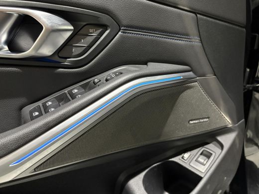 BMW 3 Serie Touring 330e |Facelift |M stoelen|Panoramadak|M sport|Shadowline|Head-up|High Executive|LED|Camera| ActivLease financial lease