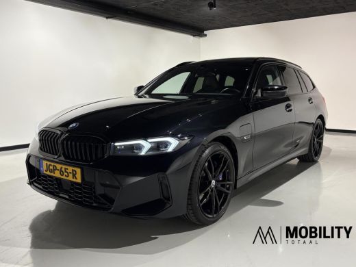 BMW 3 Serie Touring 330e |Facelift |M stoelen|Panoramadak|M sport|Shadowline|Head-up|High Executive|LED|Camera| ActivLease financial lease