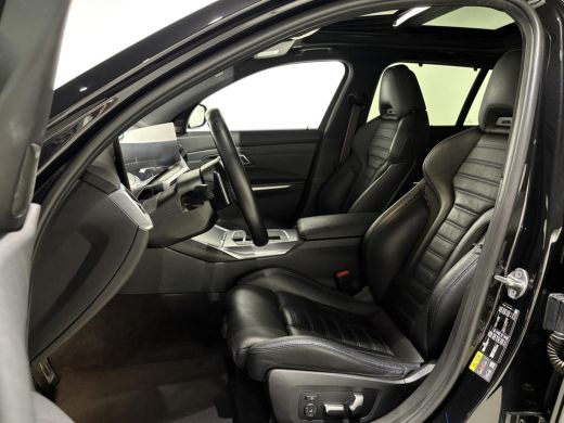 BMW 3 Serie Touring 330e |Facelift |M stoelen|Panoramadak|M sport|Shadowline|Head-up|High Executive|LED|Camera| ActivLease financial lease