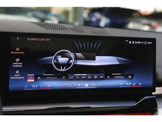 BMW 5 Serie Touring 550e xDrive M Sport Automaat / Panoramadak / Trekhaak / Adaptief onderstel professional /... ActivLease financial lease