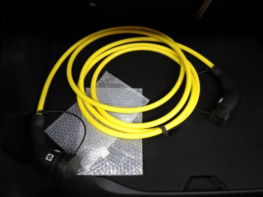 Fiat 600 La Prima 54 kWh 156pk | Vol-Leder | Adaptive Cruise | Elektr. Achterklep | Massage | Full-LED | !! ActivLease financial lease