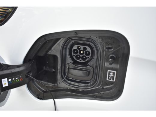 Fiat E-Scudo L3 75 kWh | Exterieur Pakket | Full-LED | Navigatie | Betimmering | 17"LMV | Parkeersensoren | !! ActivLease financial lease