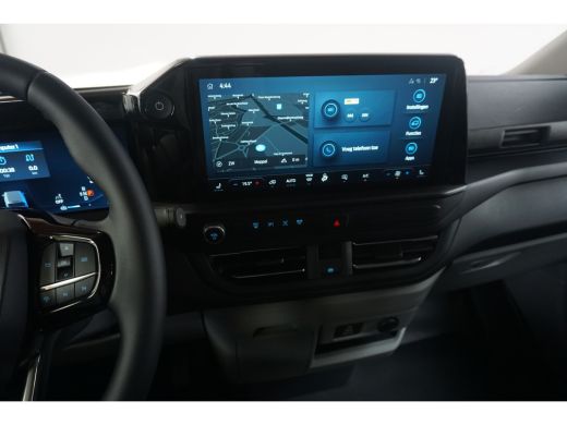 Ford E-Transit Custom 340 L2H1 Limited 65 kWh | Snel Leverbaar! | 0,99% Financial Lease | Driver Assistance Pack | Trek... ActivLease financial lease