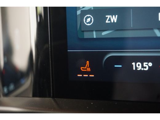 Ford E-Transit Custom 340 L2H1 Limited 65 kWh | Snel Leverbaar! | 0,99% Financial Lease | Driver Assistance Pack | Trek... ActivLease financial lease