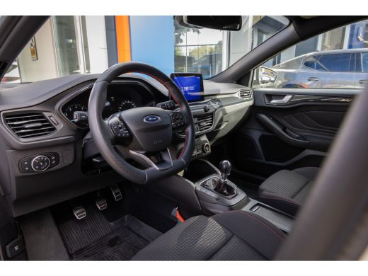 Ford Focus 1.0 EcoBoost Hybrid ST Line Business | Achteruitrijcamera | Apple Carplay/Android Auto | Keyless ... ActivLease financial lease
