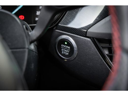 Ford Focus 1.0 EcoBoost Hybrid ST Line Business | Achteruitrijcamera | Apple Carplay/Android Auto | Keyless ... ActivLease financial lease