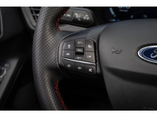 Ford Focus 1.0 EcoBoost Hybrid ST Line X | Pano-dak | Cruise adaptief | Apple Carplay/Android Auto | Camera ... ActivLease financial lease