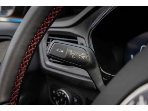 Ford Focus 1.0 EcoBoost Hybrid ST Line X | Pano-dak | Cruise adaptief | Apple Carplay/Android Auto | Camera ... ActivLease financial lease