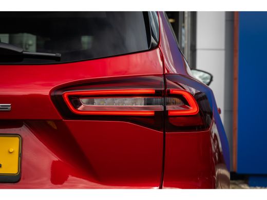 Ford Focus 1.0 EcoBoost Hybrid ST Line X | Pano-dak | Cruise adaptief | Apple Carplay/Android Auto | Camera ... ActivLease financial lease
