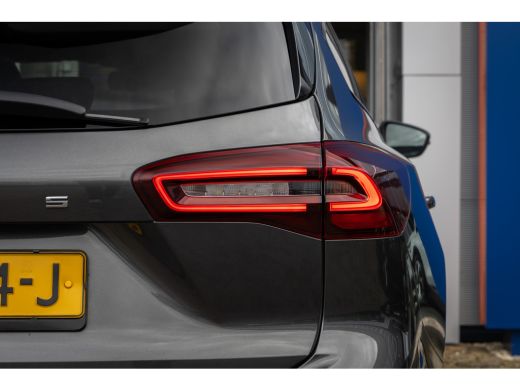 Ford Focus 1.0 EcoBoost Hybrid ST Line X | Pano-dak | Cruise adaptief | Apple Carplay/Android Auto | Camera ... ActivLease financial lease