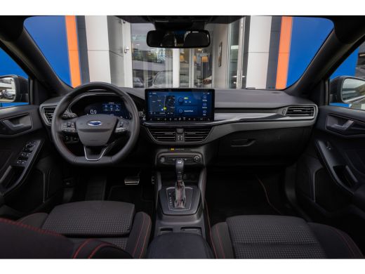 Ford Focus 1.0 EcoBoost Hybrid ST Line X | Pano-dak | Cruise adaptief | Apple Carplay/Android Auto | Camera ... ActivLease financial lease