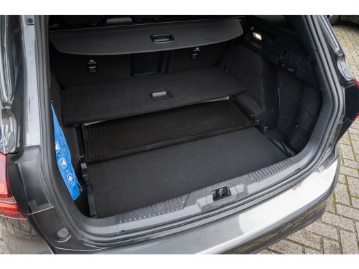 Ford Focus 1.0 EcoBoost Hybrid ST Line X | Pano-dak | Cruise adaptief | Apple Carplay/Android Auto | Camera ... ActivLease financial lease