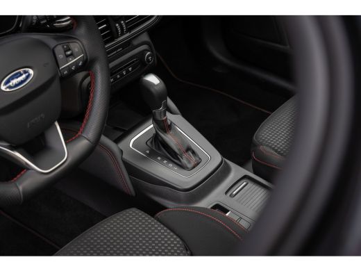 Ford Focus 1.0 EcoBoost Hybrid ST Line X | Pano-dak | Cruise adaptief | Apple Carplay/Android Auto | Camera ... ActivLease financial lease