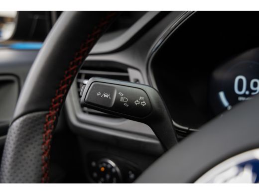 Ford Focus 1.0 EcoBoost Hybrid ST Line X | Pano-dak | Cruise adaptief | Apple Carplay/Android Auto | Camera ... ActivLease financial lease