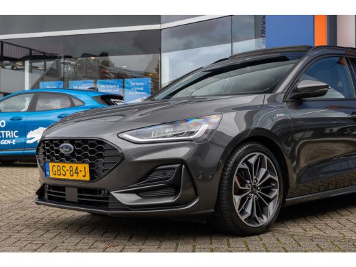 Ford Focus 1.0 EcoBoost Hybrid ST Line X | Pano-dak | Cruise adaptief | Apple Carplay/Android Auto | Camera ... ActivLease financial lease