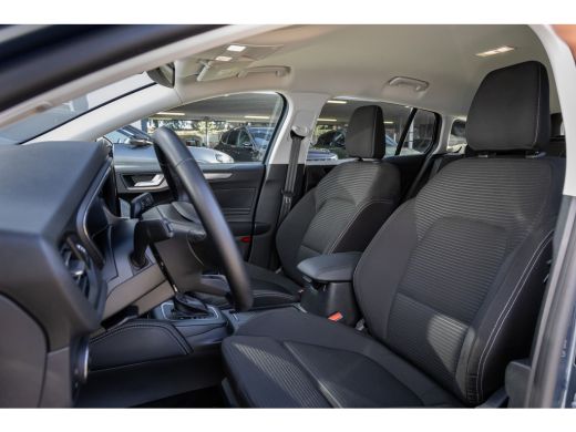 Ford Focus 1.0 EcoBoost Hybrid Titanium X | 155pk! | Cruise adaptief | Camera | Apple Carplay/Android Auto |... ActivLease financial lease