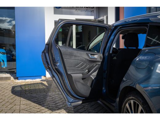 Ford Focus 1.0 EcoBoost Hybrid Titanium X | 155pk! | Cruise adaptief | Camera | Apple Carplay/Android Auto |... ActivLease financial lease