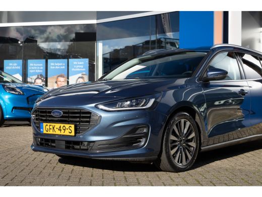Ford Focus 1.0 EcoBoost Hybrid Titanium X | 155pk! | Cruise adaptief | Camera | Apple Carplay/Android Auto |... ActivLease financial lease