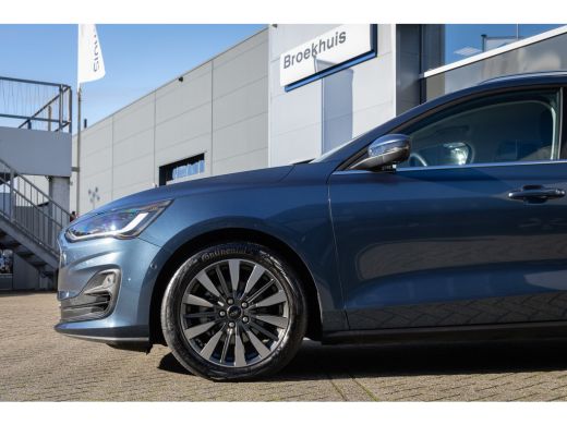 Ford Focus 1.0 EcoBoost Hybrid Titanium X | 155pk! | Cruise adaptief | Camera | Apple Carplay/Android Auto |... ActivLease financial lease