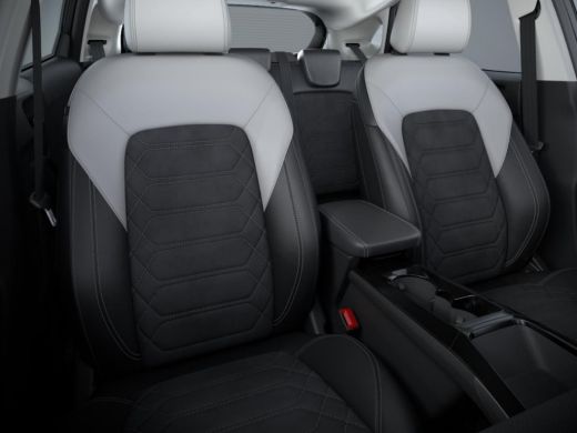 Ford Puma Gen-E Premium 44 kWh | Achteruitrijcamera | Apple Carplay/Android Auto|telefoonintegratie premium | Cru... ActivLease financial lease