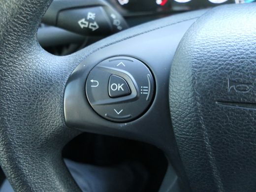 Ford Transit Connect 1.5 EcoBlue L1 | Trekhaak | Cruise Control | Bluetooth | Airconditioning | Betonplex Vloer ActivLease financial lease