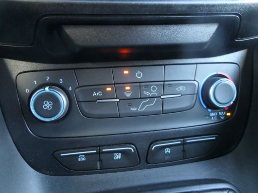 Ford Transit Connect 1.5 EcoBlue L1 | Trekhaak | Cruise Control | Bluetooth | Airconditioning | Betonplex Vloer ActivLease financial lease