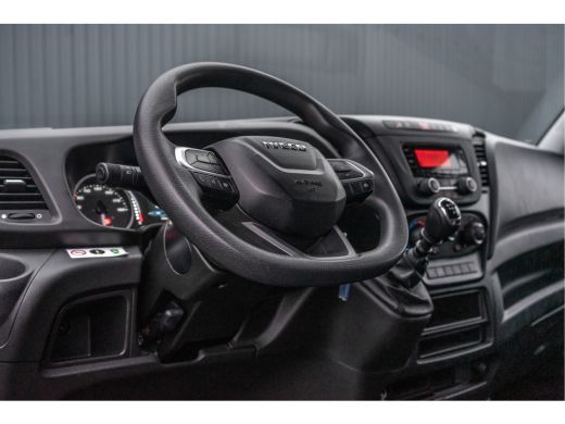 Iveco Daily **35S14V 2.3 L2H2 | 136 PK | Cruise | Airco | 3500 KG Trekgewicht** ActivLease financial lease