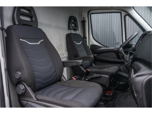 Iveco Daily **35S14V 2.3 L2H2 | 136 PK | Cruise | Airco | 3500 KG Trekgewicht** ActivLease financial lease