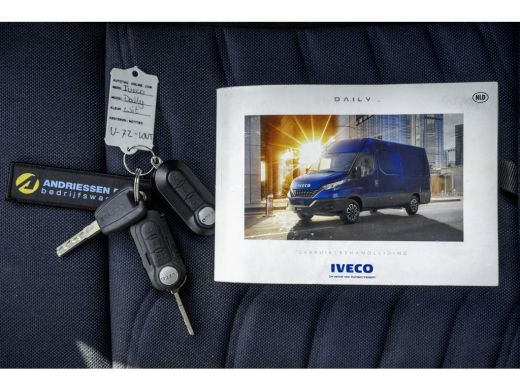 Iveco Daily **35S14V 2.3 L2H2 | Automaat | Euro 6 | Cruise | Climate | 3500 KG Trekgewicht | Trekhaak** ActivLease financial lease
