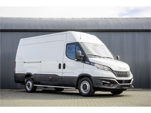 Iveco Daily **35S14V 2.3 L2H2 | Automaat | Euro 6 | Cruise | Climate | 3500 KG Trekgewicht | Trekhaak** ActivLease financial lease