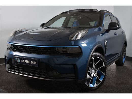 Lynk & Co 01 1.5 PHEV 261PK MY23 | Donkere hemel | 360 Camera | 7.4 kWh boordlader | S/K-panodak | Adapt. Crui... ActivLease financial lease