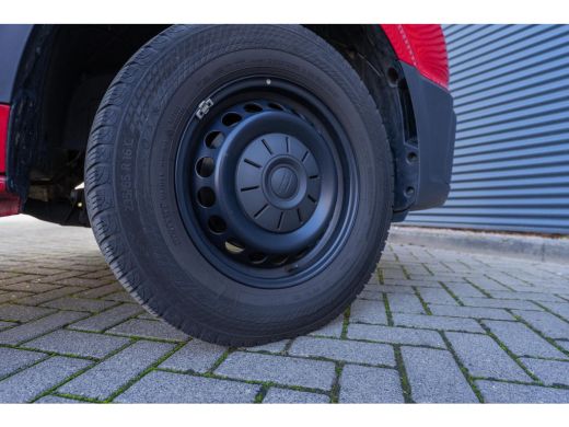 MAN TGE 35 2.0 Lang L4 Super Hoog 177PK Achteruitrijcamera, Trekhaak, LED Koplampen, Ergo Bestuurdersstoe... ActivLease financial lease